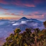 Gunung Lewotobi Laki-laki Diguncang 4 Kali Gempa Guguran dan 12 Kali Gempa Hembusan