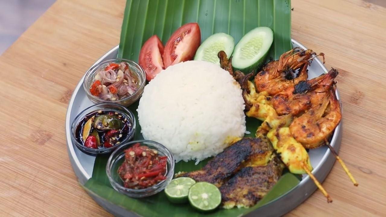 Seafood Bakar Jimbaran: Resep Rahasia Devina Hermawan!