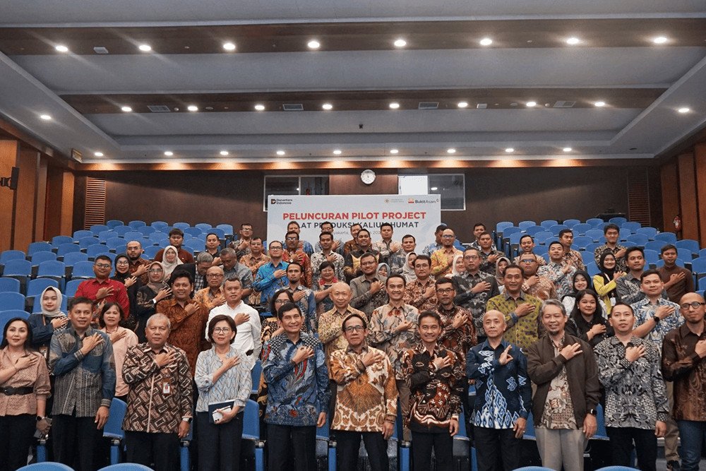 PTBA dan UGM Hadirkan Produk Kalium Humat, Dukung Swasembada Pangan 13 AA1KZDOt
