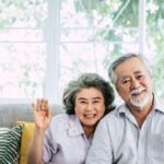 7 Kebiasaan Generasi Baby Boomer yang Membuat Mereka Disukai Anak Muda Menurut Psikologi