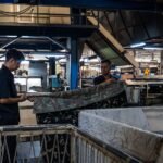 Bagaimana Nasib Bandung, Pusat Tekstil Pasca Perang Dagang AS-China?