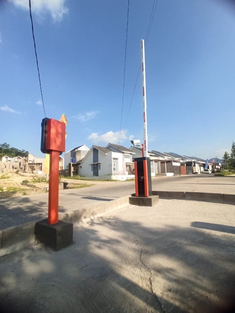 palang-parkir-otomatis-perumahan-1-768x1024 MSM Parking Hadirkan Alat Parkir Otomatis Terlengkap di Indonesia