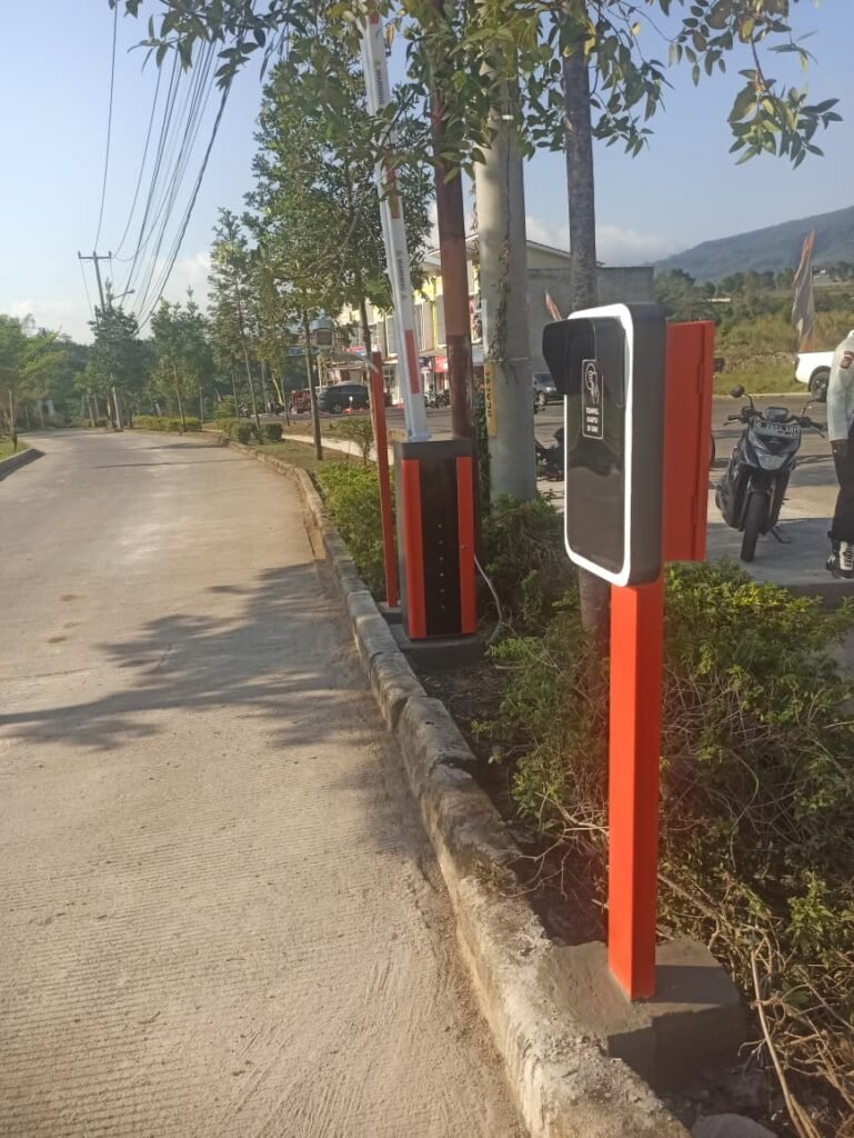 palang-parkir-otomatis-perumahan-2-769x1024 Palang Parkir (Palang MSM) – Sistem Otomatis Pengaturan Akses Kendaraan