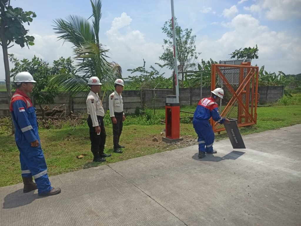 WhatsApp-Image-2025-11-10-at-15.54.57-1-1024x769 Palang Parkir Otomatis M-Gate: Barrier Gate Populer dengan Penjualan 12.000 Unit per Tahun 2025