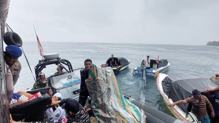 Lantamal Danlantamal VIII Laksamana Pertama TNI Nouldy J Tangka90.jpg