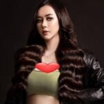 Aura Kasih Unggah Pantun, Terungkap Alasan Ridwan Kamil Sering Gunakan Nama Artis Ini