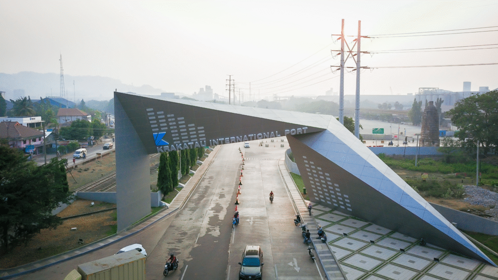 image-29-1024x576 Krakatau Sarana Properti Terapkan Sistem E-Tol, Lima Gate Dipasang oleh PT MSM Tiga Matra Satria