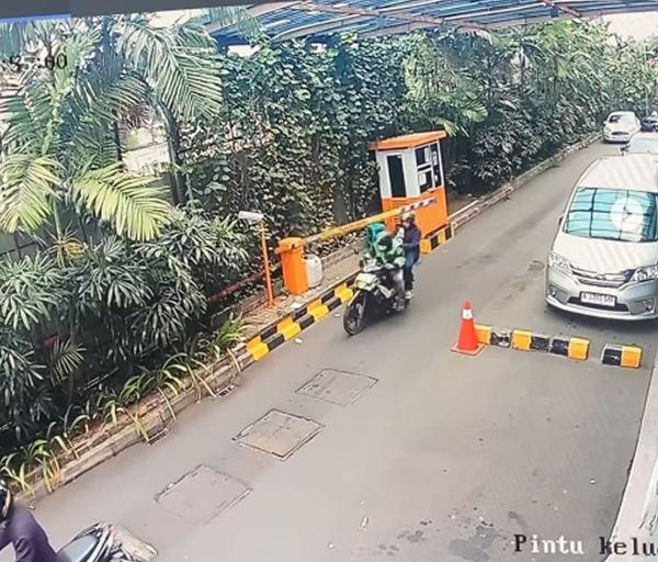 image-31 Isu Palang Parkir Viral, Pakar Tekankan Pentingnya Standar Keselamatan dan Edukasi Pengguna