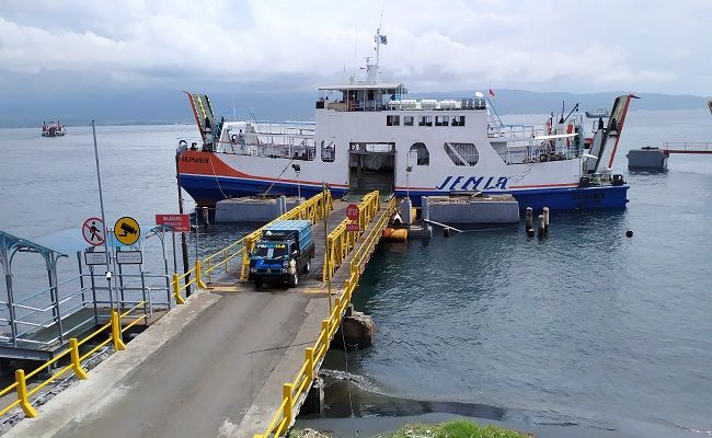 image-5 Mulai Februari, Sistem Palang Parkir UltraGuard dan Pembayaran Non Tunai Diterapkan di Pelabuhan Gilimanuk