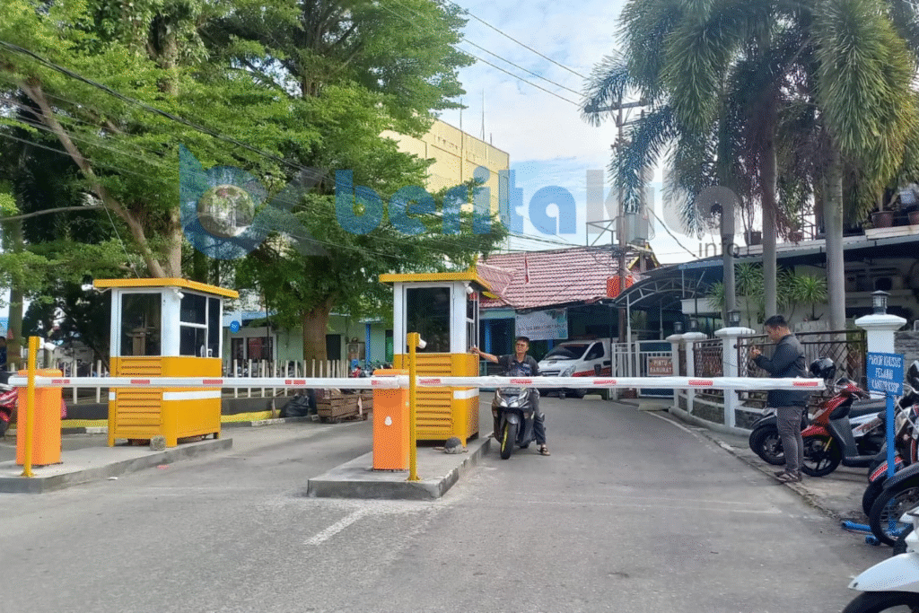 image-6-1024x683 Pengelola Parkir Pelabuhan Taman Bunga Karimun Berpotensi Masuk Kategori Pungutan Liar, Kata DPRD, Ini Fakta Hukumnya