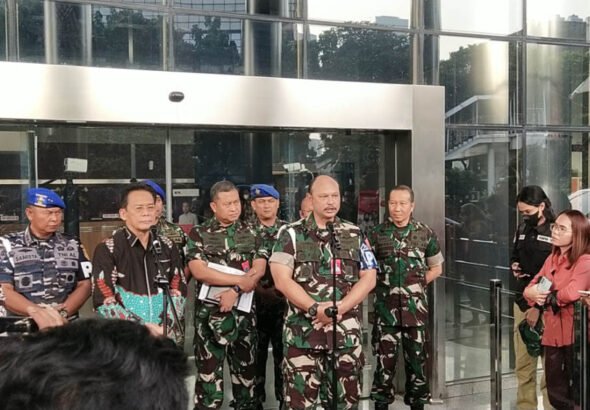 kpk minta maaf ke tni tetapkan kabasarnas henri alfiandi tersangka suap ezr.jpg
