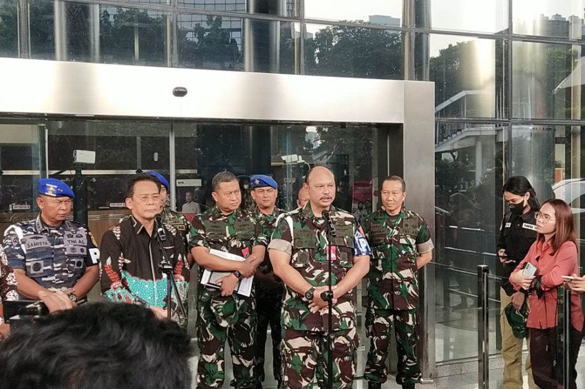 kpk minta maaf ke tni tetapkan kabasarnas henri alfiandi tersangka suap ezr.jpg