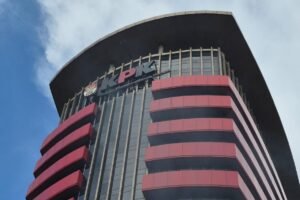 kpk panggil pegawai visi law office terkait kasus tppu mentan syl 070905.jpg