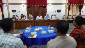 BAHAS KASUS PESANTREN Rapat koordinasi.jpg