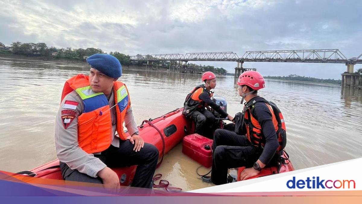 Detik-detik Pria di Sanggau Kejang dan Tenggelam di Sungai Kapuas