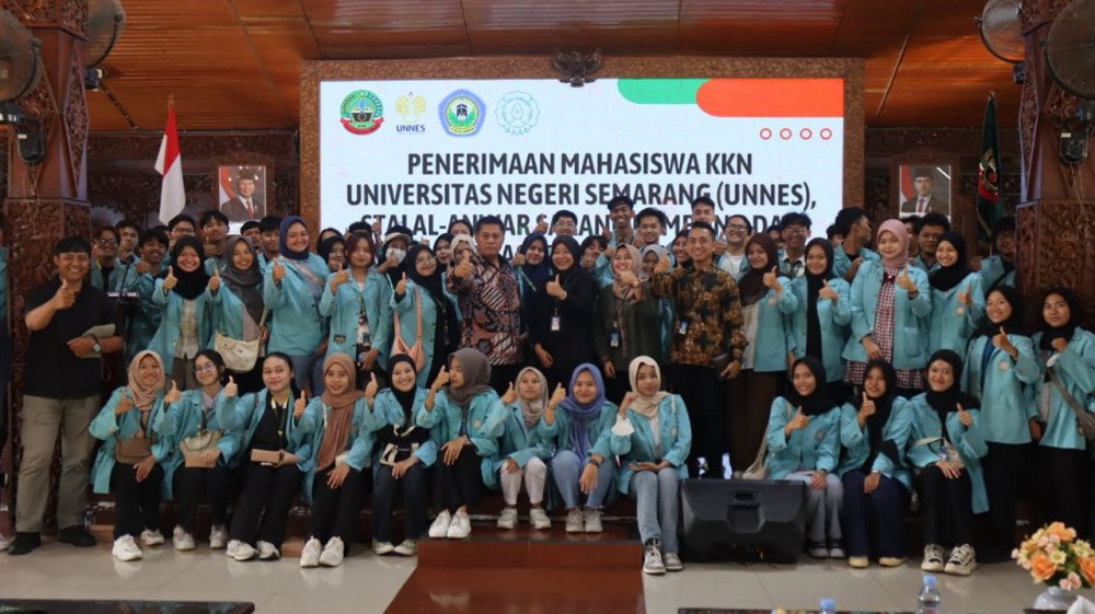 Mahasiswa IPB, UNS, dan STAI Al-Anwar KKN di Blora, Bupati Arief Minta Bantuan Atasi Masalah Desa