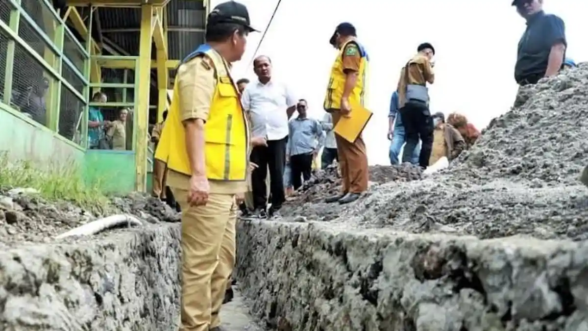 Warga Dolok Silau Simalungun Kecewa, Janji Perbaikan Jalan Putus Disorot Gubernur