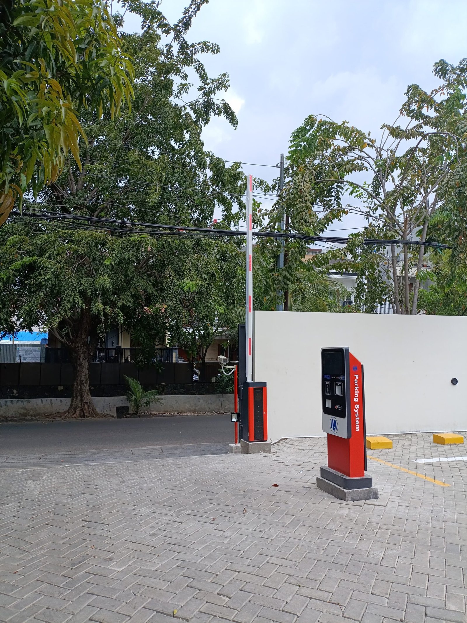 Panduan Lengkap Memilih Palang Parkir Otomatis Terbaik untuk Properti Anda